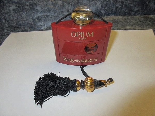 OPIUM, YVES SAINT LAURENT