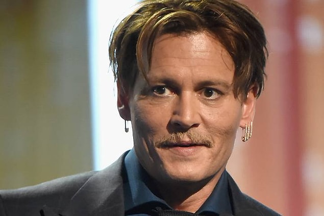 Johnny Depp uzun yıllar çalıştığı The Management Group adlı firmaya 25 milyon dolarlık bir dava açmış.