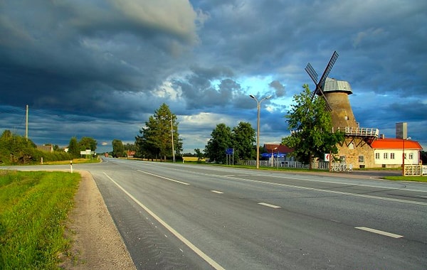 6. До какой скорости в Эстонии можно разгоняться вне населённого пункта?