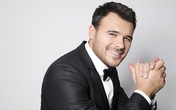 9. На ком сейчас женат Эмин Агаларов?