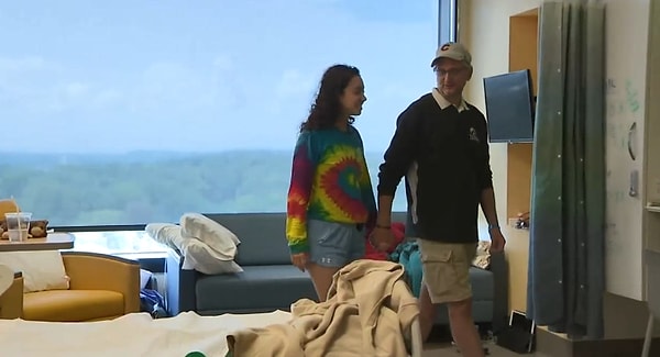 Теперь девушка через соцсети обращается ко всем пользователям с просьбой быть аккуратными.