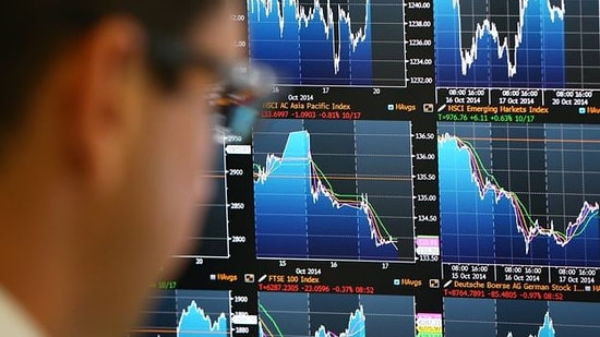 Mini Ekonomi Sözlüğü: Swap Nedir? Dolar Neden Yükselir, Düşer? Sabit Kur, Stagflasyon, Devalüasyon, Resesyon ve Daha Fazlası