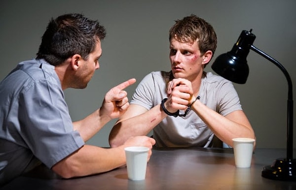 9. Они могут солгать, что сообщники сознались в преступлении