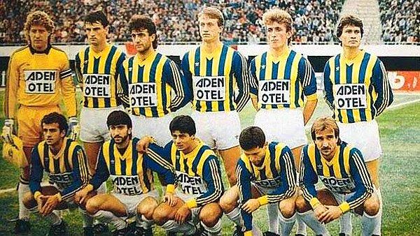En çok puanla şampiyon olan takım: Fenerbahçe (93 puan)