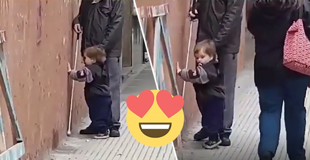 Görme Engelli Babasına Kılavuzluk Eden Minik Kahraman