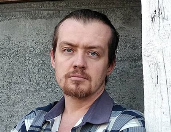 2. А этот парень сильно изменился со времен участия в шоу.