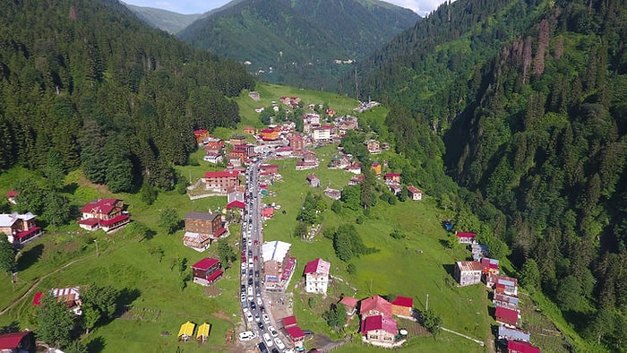 Karadeniz'de Binlerce Kaçak Yapıya 'İmar Barışı' Başvurusu: 'İş Çığırından Çıktı'