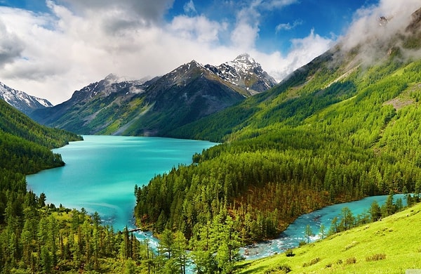 4. Что за страна на фото?