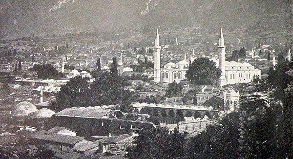 Osmanlı İmparatorluğu'nun yüzyıllar içinde üç ayrı başkenti oldu. Bursa...