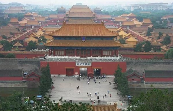 10. И древнейший...