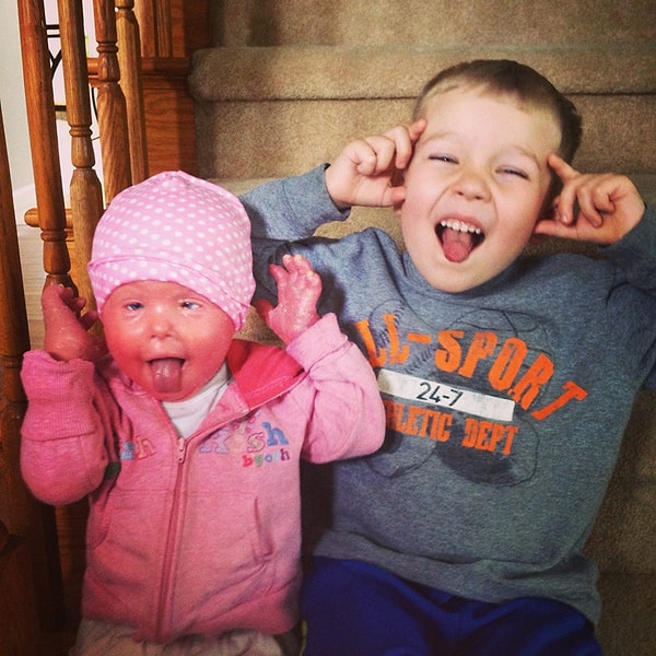 15. С любовью и поддержкой ее семьи, Бренна вырастет, зная, что вовсе не страшно отличаться от других.