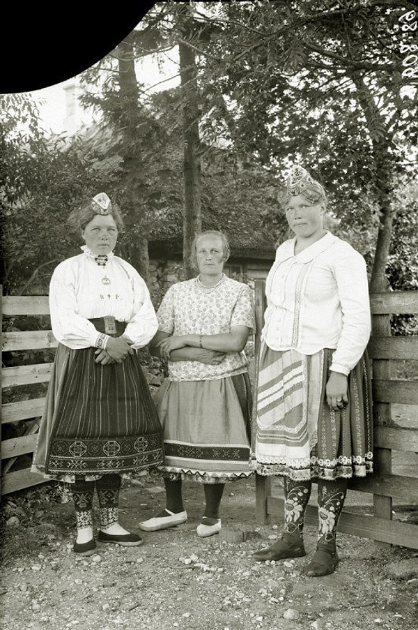 3. Крестьянки Лифляндской губернии. Российская империя. 1913год.