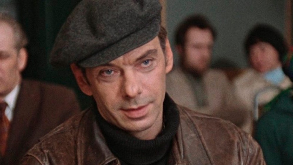 Георгий Иваныч, он же Гога, он же Гоша... Угадайте фильм с Алексеем Баталовым по одному кадру