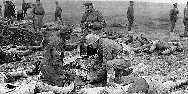 16. Birinci Dünya Savaşı sırasında, beyninin ön lobundan vurulan Macaristan askeri bir daha asla uykuya dalamadı.