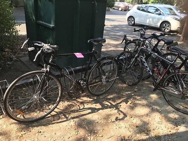 8. И это относится не только к владельцам машин, но и велосипедов