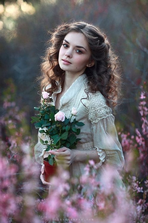 Ты очень романтичная особа!