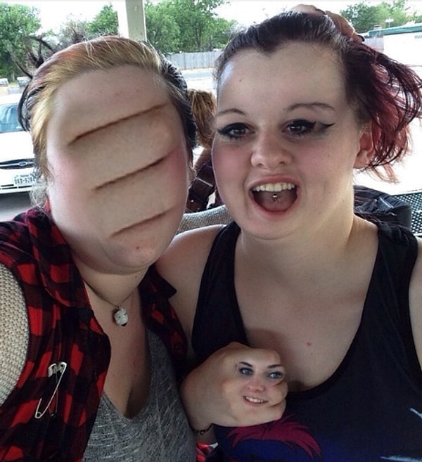 6. Но почему Снэпчат принял кулак за лицо?!