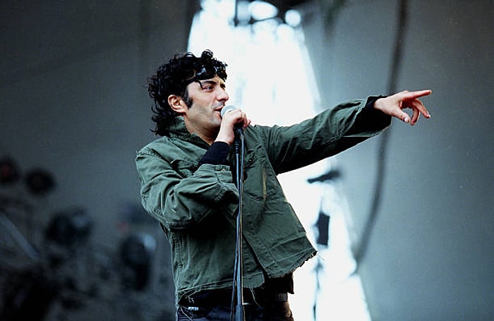 'Abdel Kader' Öksüz Kaldı! Rai Müziğinin Ünlü İsmi Cezayir Asıllı Şarkıcı Rachid Taha Hayatını Kaybetti