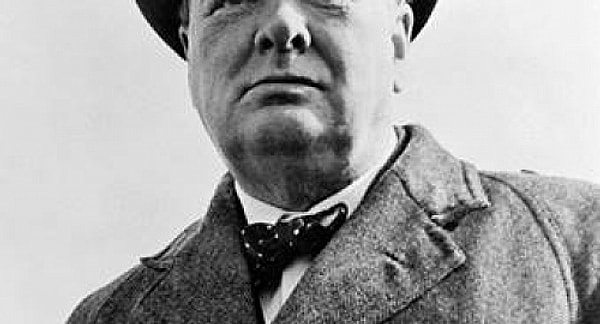 6. Кем был этот человек в 1915-м году?