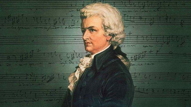 32. Wolfgang Amadeus Mozart: "Ölümün tadı, dilimin ucunda. Bu dünyadan olmayan bir şey hissediyorum."