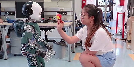 Çocuk Görünümüne Sahip, Sanal Gerçeklik İle Kontrol Edilen İnsansı Robot: iCub