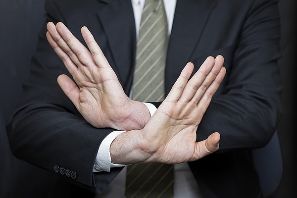 9. Каким образом вы справляетесь с отказами?