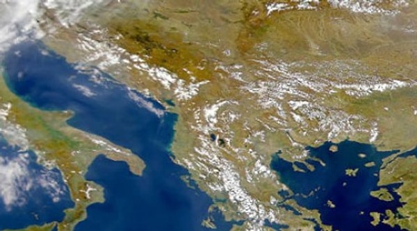 3. Какой полуостров изображен на карте?