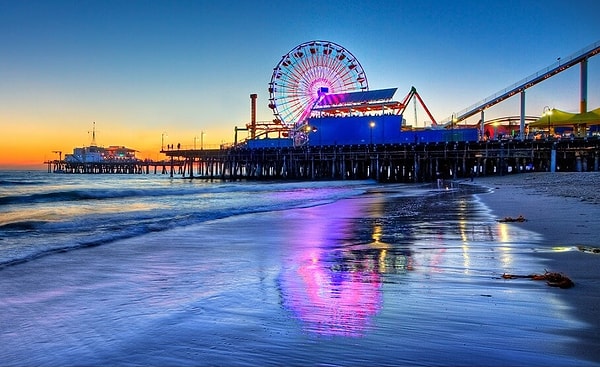 5. Какой океан находится у пляжей Калифорнии?