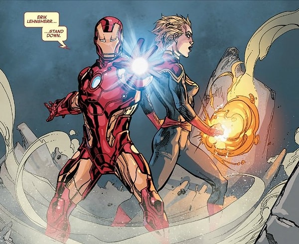 4. Хотя Капитан Марвел не появляется в фильме "Первый Мститель: Противостояние", она была частью Гражданской войны.