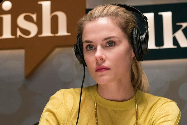 11. Она должна была появиться в сериале «Джессика Джонс», но ее в результате заменили на персонажа Триш Уокер.