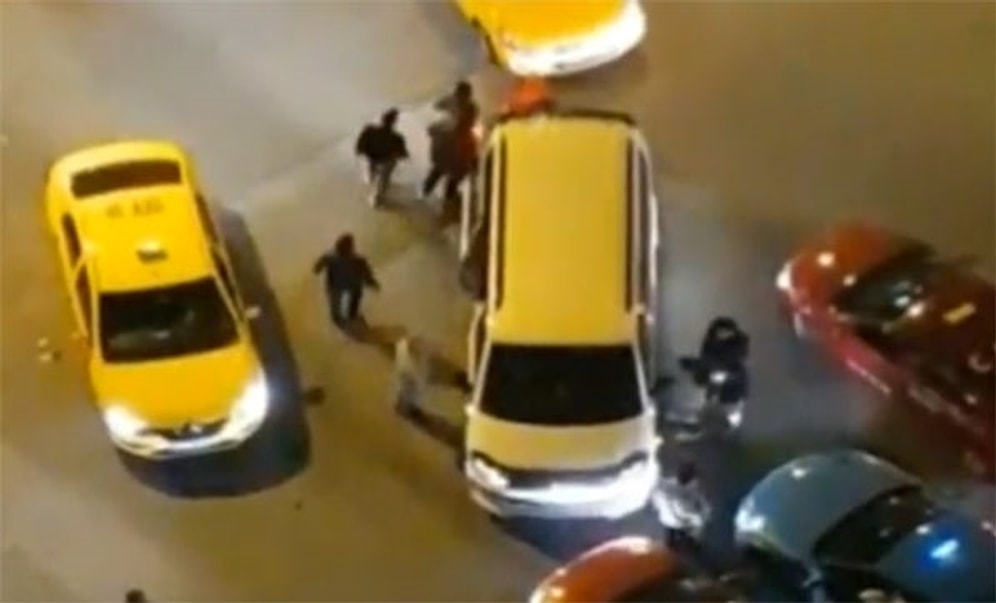 Gecenin Bir Vakti UBER Aracı Olduğunu İddia Ettikleri Aracın Önünü Kesen Taksiciler