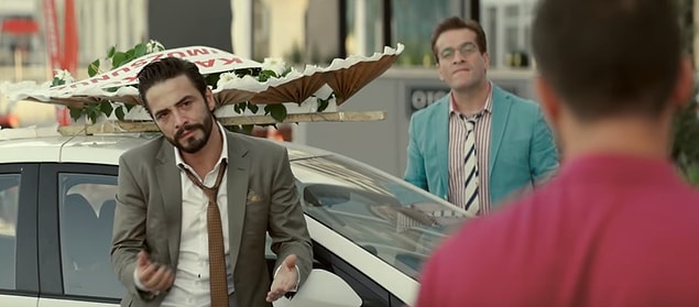 11. Ailecek Şaşkınız - 4.034.858 - IMDB: 7
