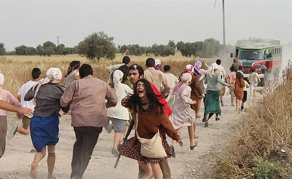 Sene 1963. Toplumsal ayrışmaların başlatılıp, Kıbrıs Türklerine saldırıların düzenlendiği, ortalığın derin bir acıya boğulduğu yıllar.