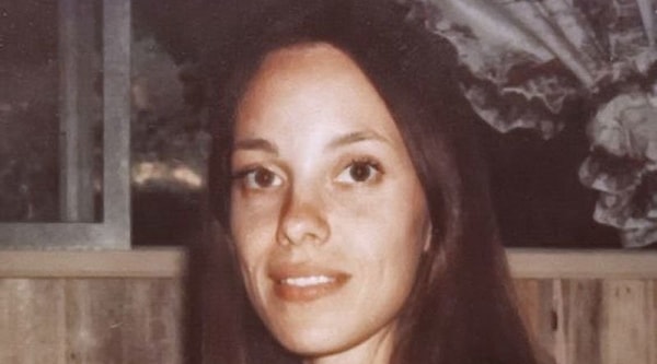 1. Как думаете, чья это мама?