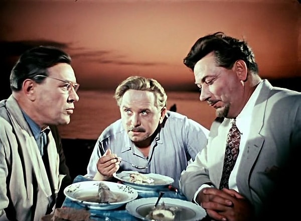 8. Из какого советского фильма этот кадр?