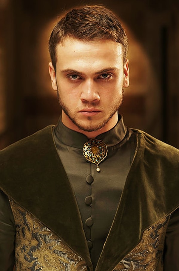 7. Арас Булут Ийнемли - 28 лет