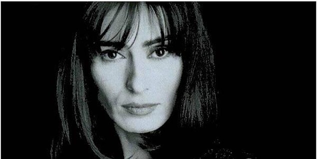 7. Yıldız Tilbe'siz 90'lar olmaz! Hangisi sözleri Tarkan'a ait olan Yıldız Tilbe şarkısıdır?