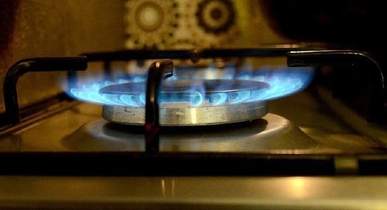 Avrupa'nın En Ucuz Doğalgazını Kullanıyormuşuz: Petrol Fiyatları ve Dolar Artışı Nedeniyle Yüzde 15 Zam Kapıda