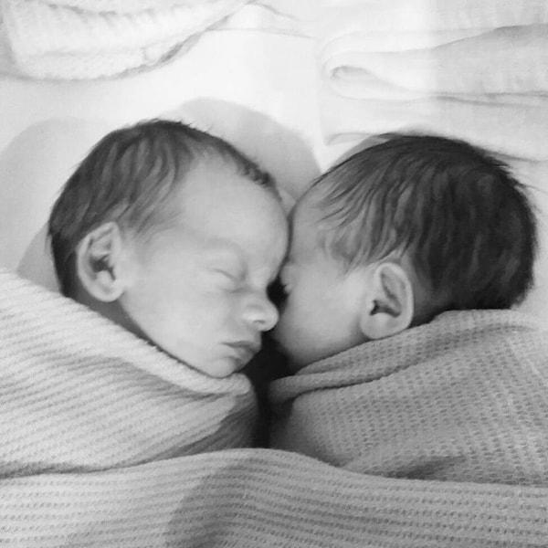 2016 yılı Nisan ayında ikizleri Poppy ve Lexi'yi doğurduktan yalnızca haftalar sonra Katy'e 3. evre meme kanseri teşhisi konuldu.