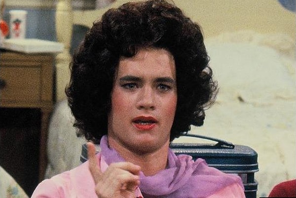 4. Какой актер перевоплотился в девушку в сериале "Закадычные друзья"?