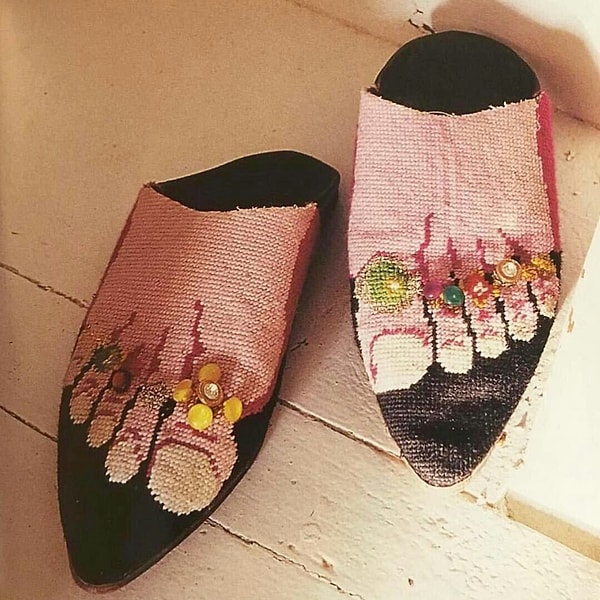 18. А как вам такие тапочки?