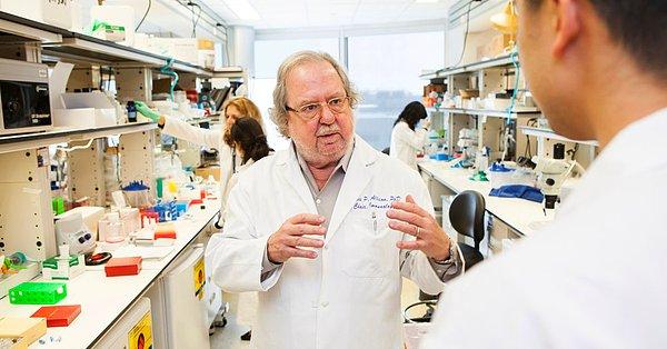 1990 yılında Kaliforniya Üniversitesi'nden James P. Allison, bağışıklık sistemini güçlendirebilmek adına CTLA-4 proteini üzerinde çalışmaya başladı.