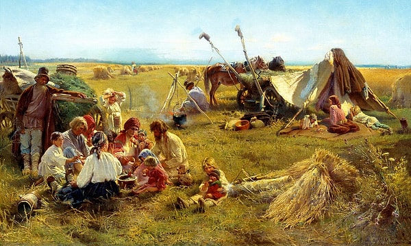 8. В какой славянский праздник было принято справлять новоселье?