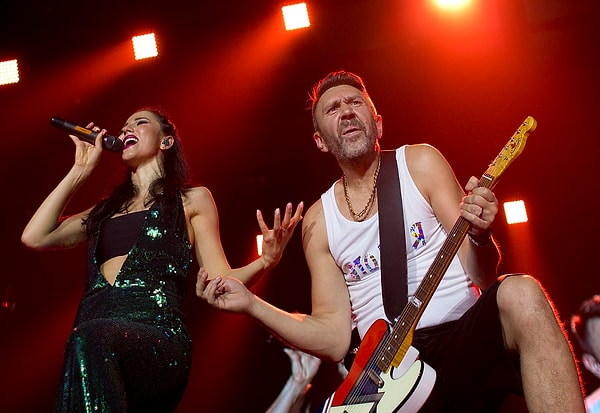 Эта группа всегда привлекала к себе внимание ...