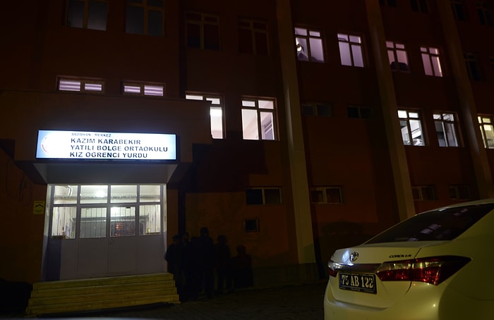 Olay Yeri Yine Bir Okul: 10 Yaşındaki Zerrin Koç Üzerine Dolap Düşmesi Sonucu Hayatını Kaybetti