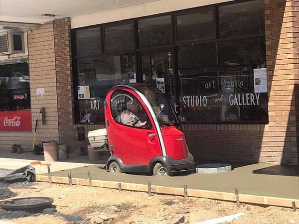 9. Вот как он там оказался?