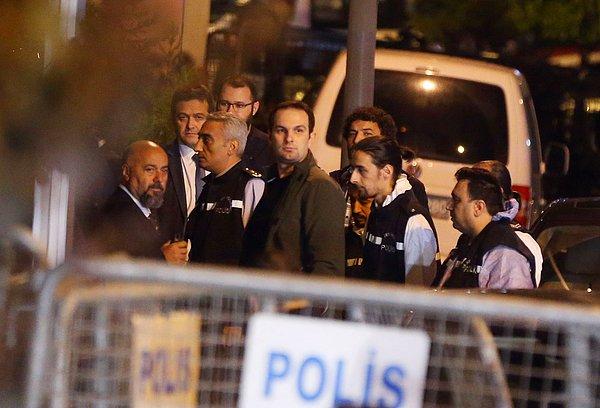 Ekipte ayrıca İstanbul Emniyet Müdürlüğü Terörle Mücadele, Asayiş ve Olay Yeri İnceleme Şube Müdürlüklerine bağlı uzman personel de yer aldı.