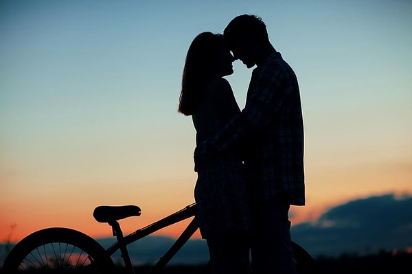 6. Ответьте только честно: зачем вам нужны отношения?