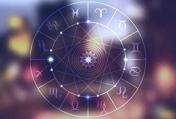 1. Astrolojinin temelini oluşturan, yıldızlara isimlerini veren ve ilk Astrolojik kayıtların sahibi topluluk hangisidir?