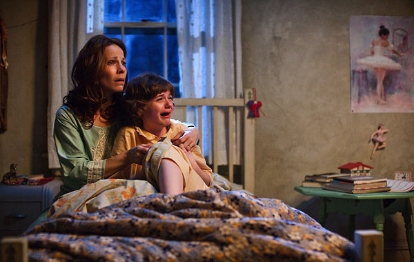 6. Заклятие (2013)